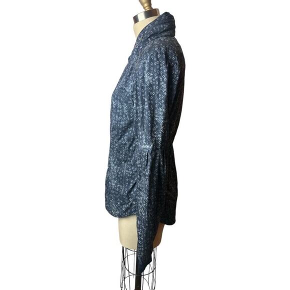 Lululemon Navy Full Zip Concealed Hood Lightweight Jacket Women's Size 6 - Picture 2 of 11